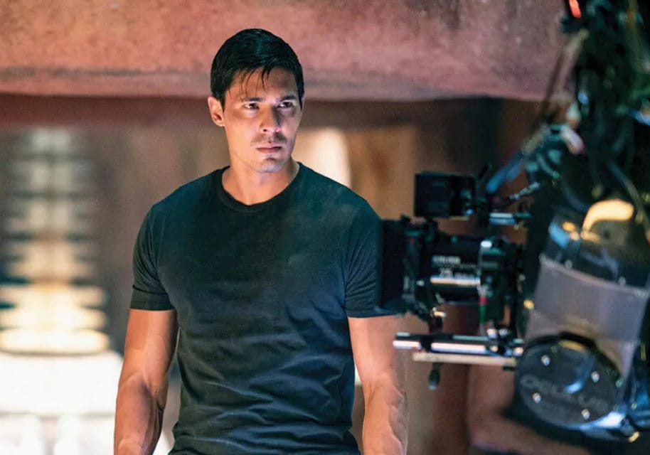 Mortal Kombat Director Filmmaker