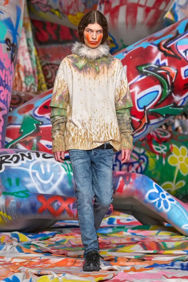 Milan Fashion Week 2025 Diesel spray-painted Joker smiles Milan Fashion Week 2025 Diesel spray-painted Joker smiles