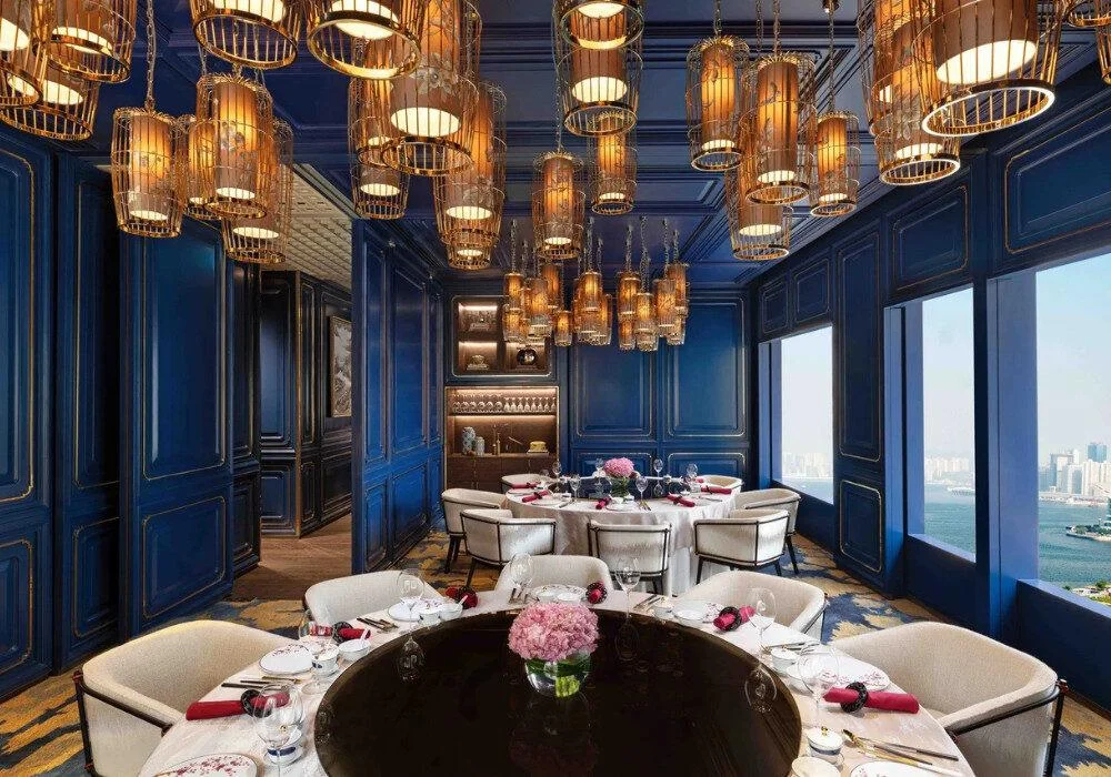 Dine-and-dash 84,000 Mandarin Oriental Man Wah Featured Image