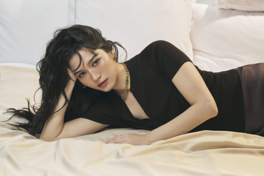 cover story Violette Wautier Birthday Issue speed bump outside noise