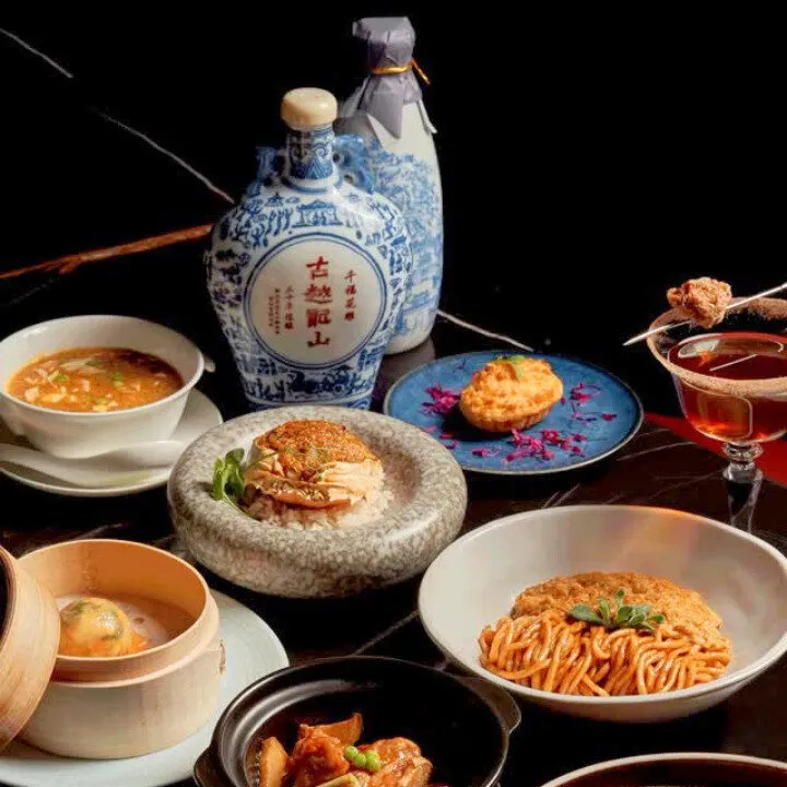 hairy crab menus 2025 hong kong mott 32