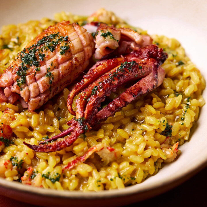 new october restaurants hong kong alma &