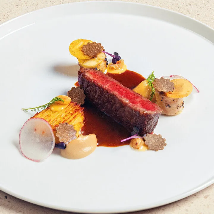 new restaurants in bangkok liana