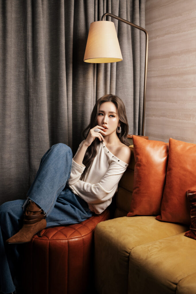 cover story Janeyeh Methika Jiranorraphat Icon Of The Year KaoJane GL Series