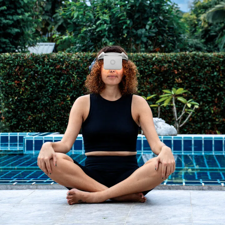 NeuroVIZR Review Chiang Mai Wellness Device