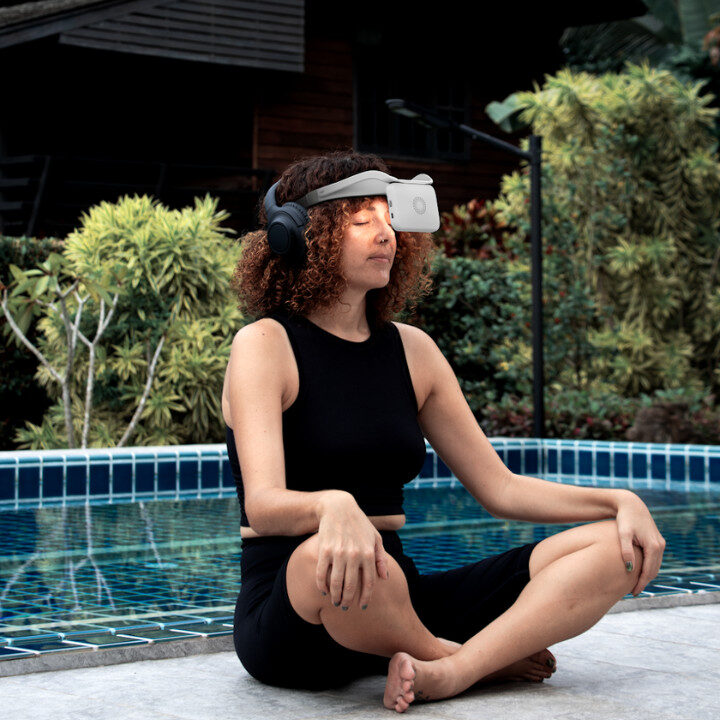 NeuroVIZR Review meditation tool