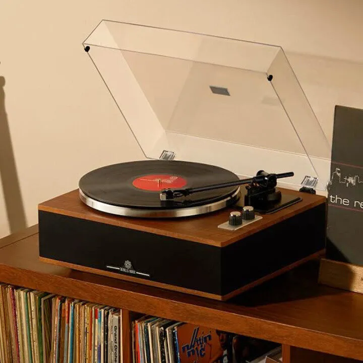 angels horn turntable men's gift guide