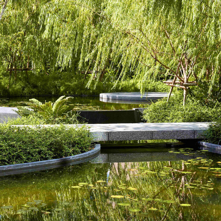 Kimpton Maa-Lai Bangkok Garden Langsuan Lumphini Park