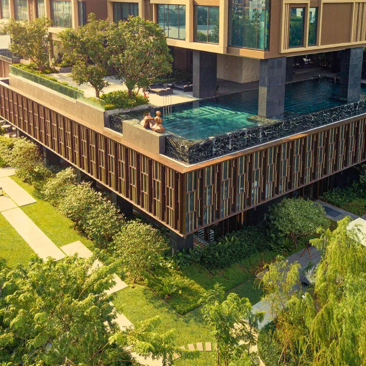 Kimpton Maa-Lai Bangkok Infinity Pool