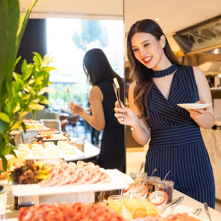 Chatrium Grand Bangkok Savio Buffet