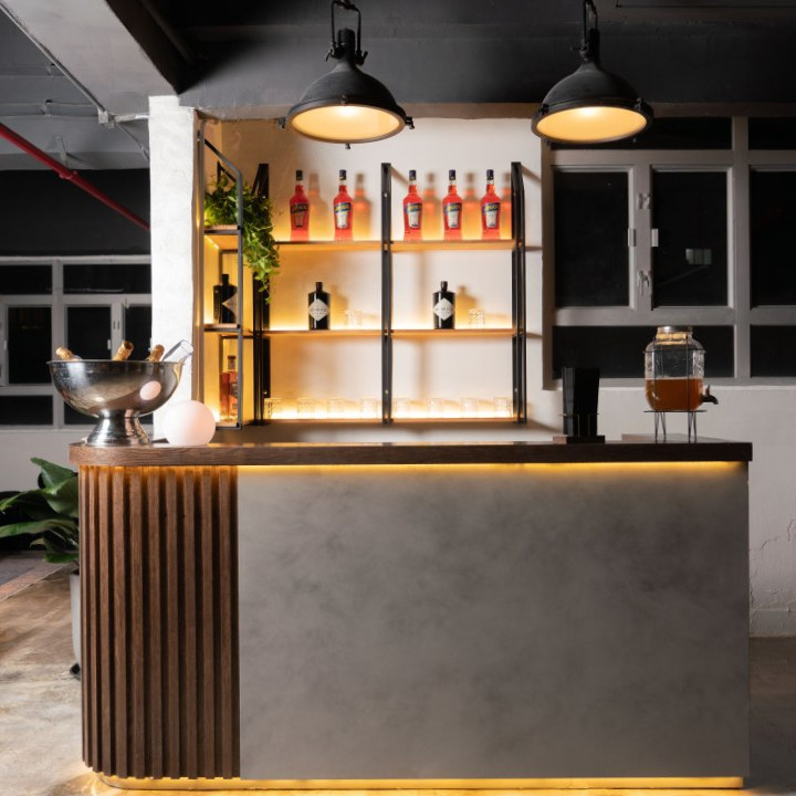 Project 21 wooden bar