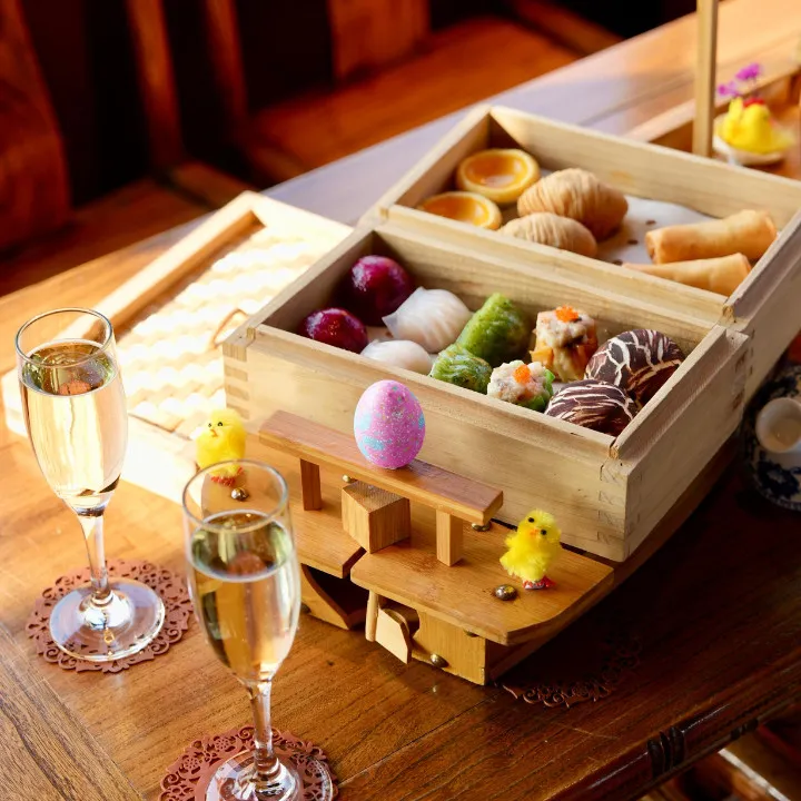 aqualuna easter cruise