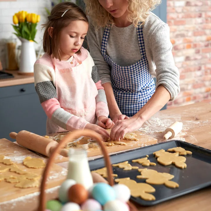 three on canton easter hong kong baking class