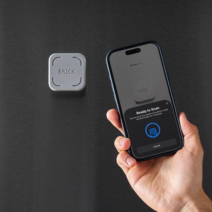 setting up the brick with phone