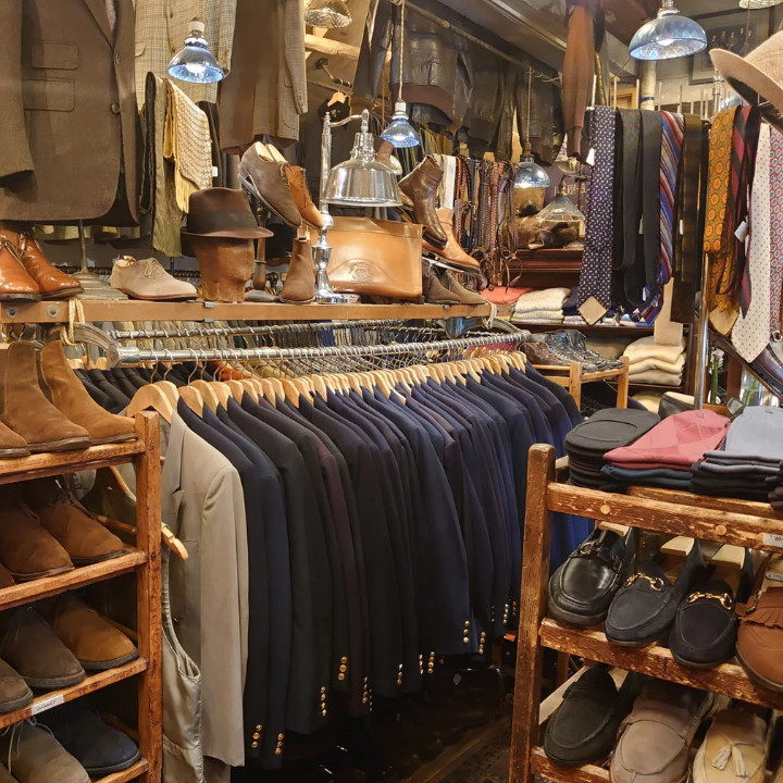 vintage shopping in tokyo whistler shop