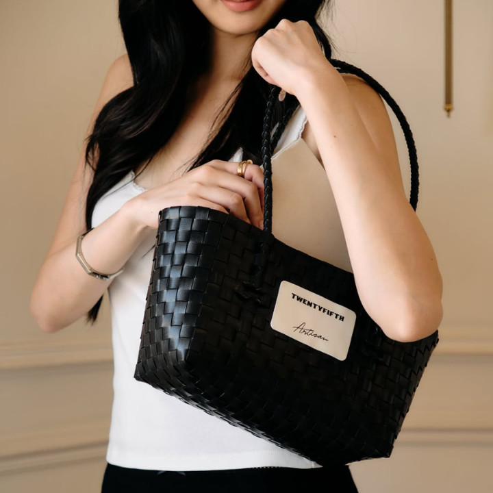 TWENTYFIFTH Artisan Bag