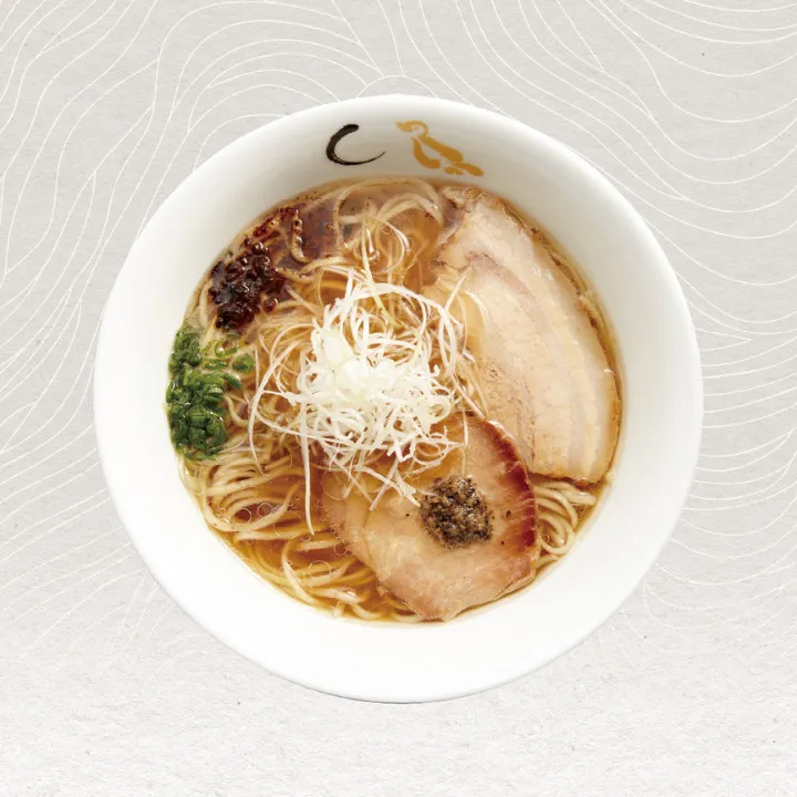 bowl of Konjiki Hototogisu ramen