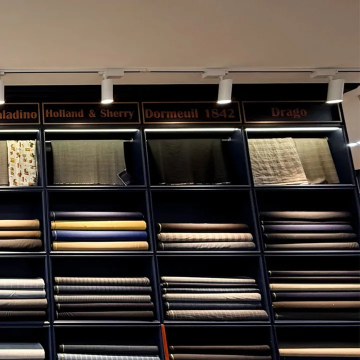 Peninsula tailor private lounge