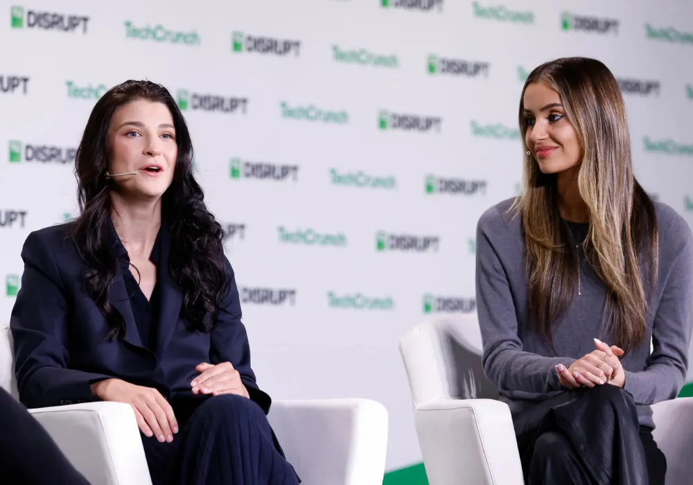 phia co-founders phoebe gates and sophia kianni