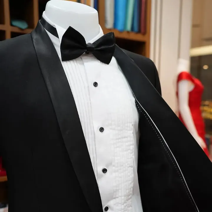 Anthony Bespoke Tailor traditional canvassing