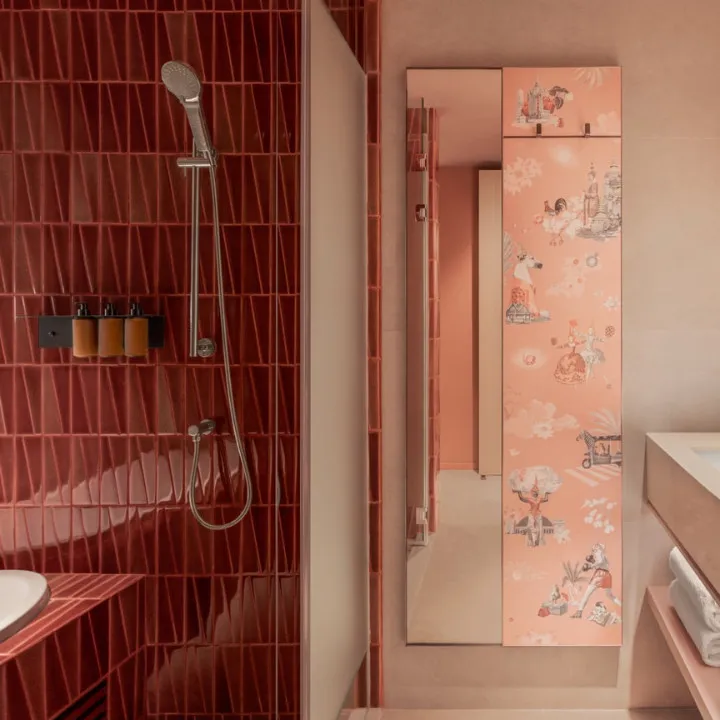 KROMO Bangkok, Curio Collection by Hilton Twin Classic Room