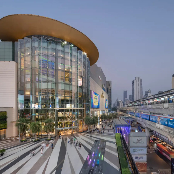 bangkok malls siam paragon